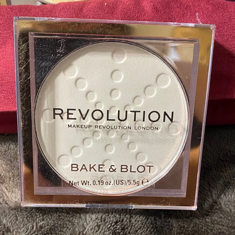 Revolution makeup set